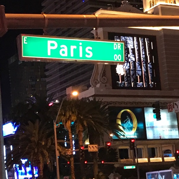 Meet your Posher, Cindy - Picture 2 of 8